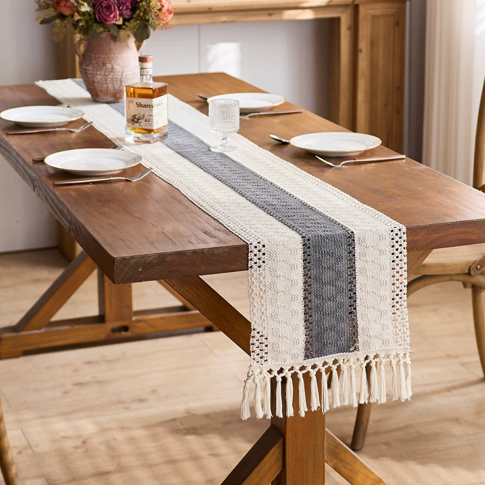 Bohemian Tassel Table Runner, Openwork Tablecloth, Suitable for Country Weddings and Home Décor