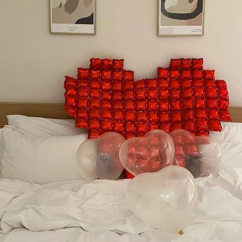 Giant 54 Inch Heart Mylar Foil Balloons Gold