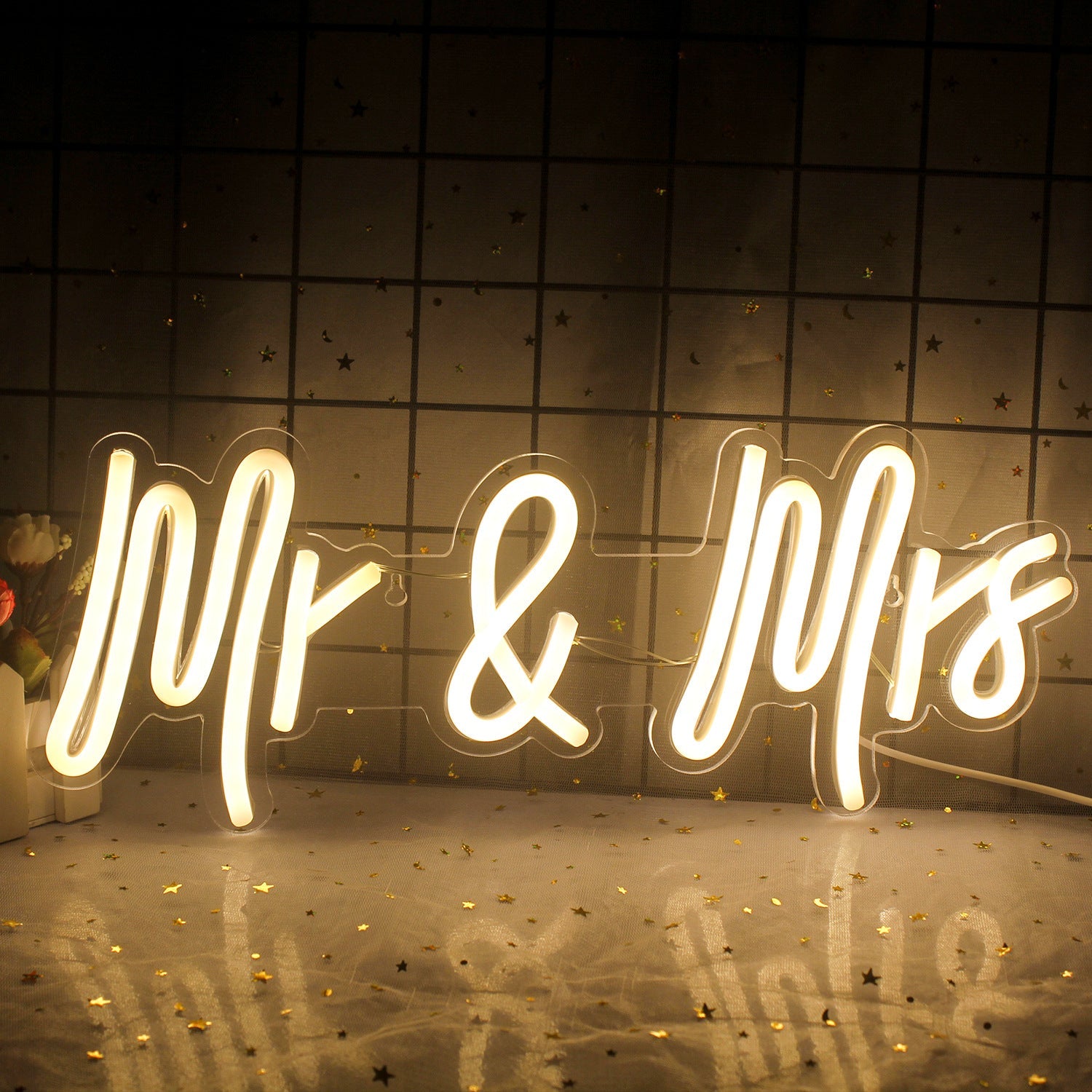 Mr & Mrs LED Neon Light Sign With Chain 33"