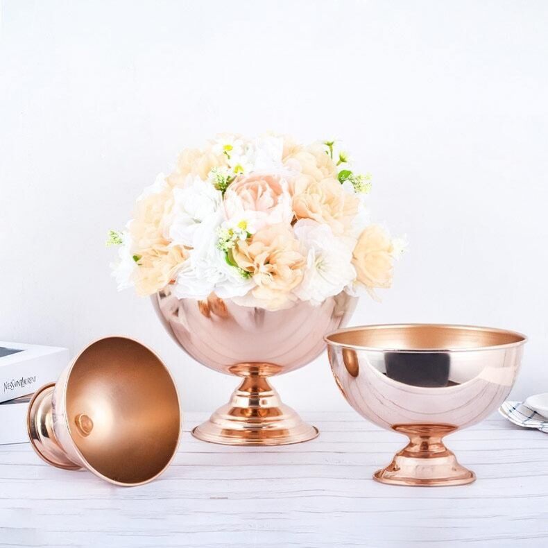 Metal Round Pedestal Flower Pot 6" Gold
