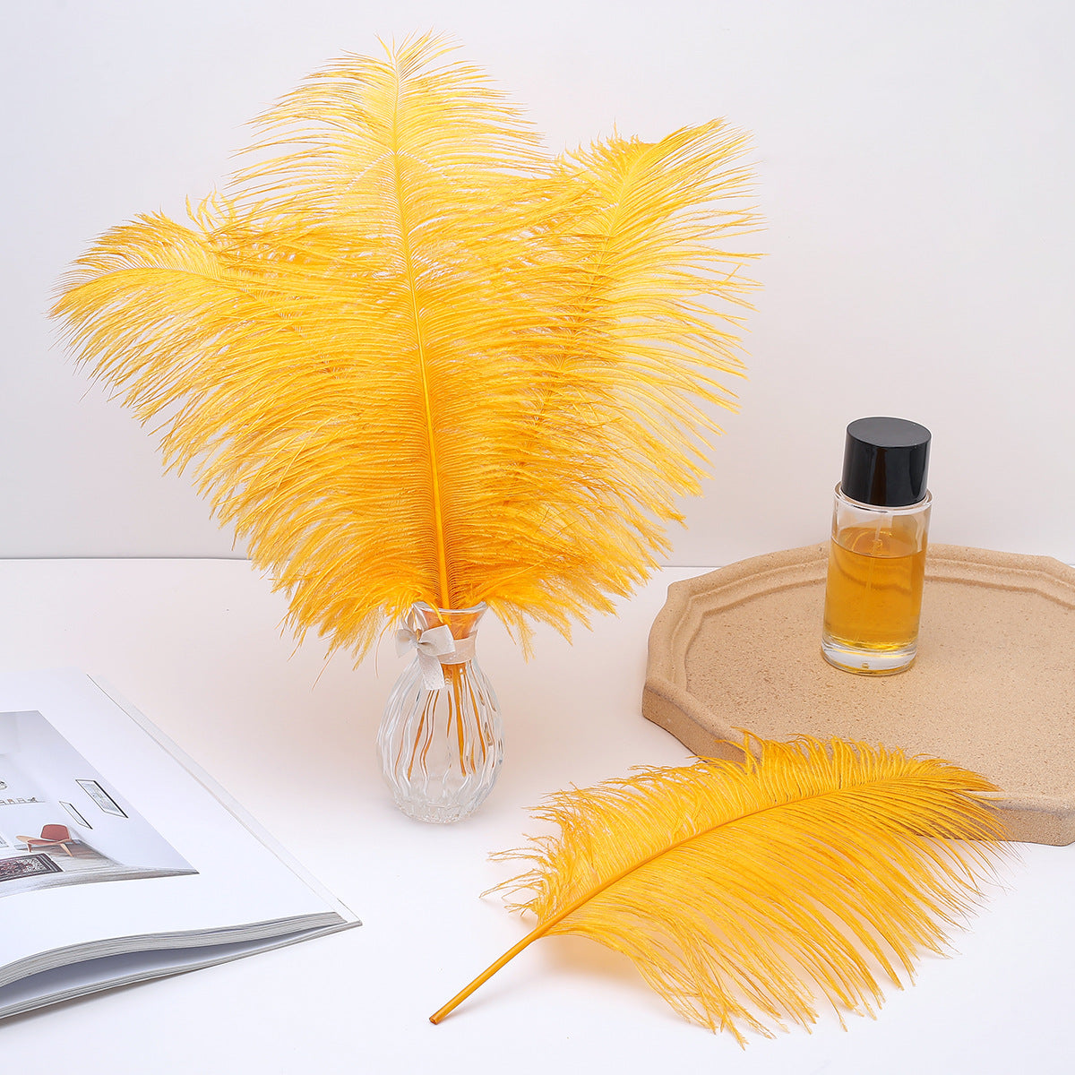 12Pcs Ostrich Feathers 13-16 Inch Bulk Feathers Gold