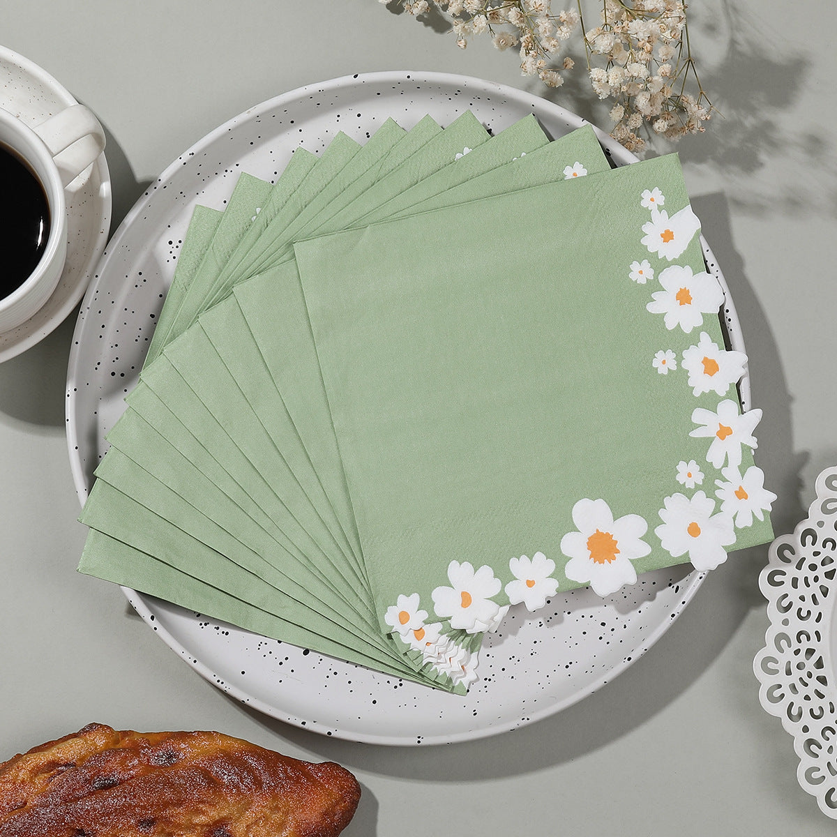 20 Pcs Paper Beverage Napkins 2 Ply Sage Green with Daisy Flower Design 6.5"x6.5"