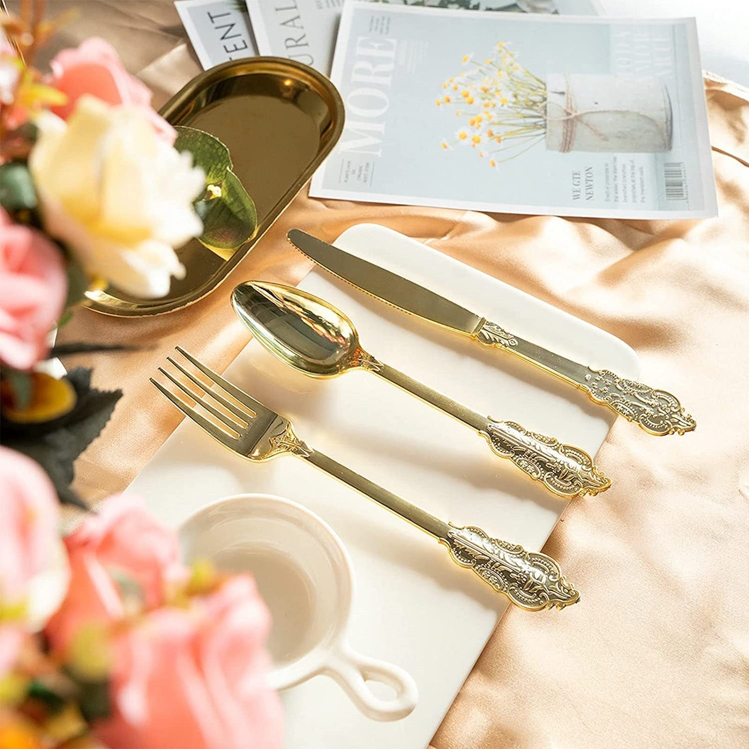24 Pcs Plastic Silverware Set Metallic Gold in Baroque Style