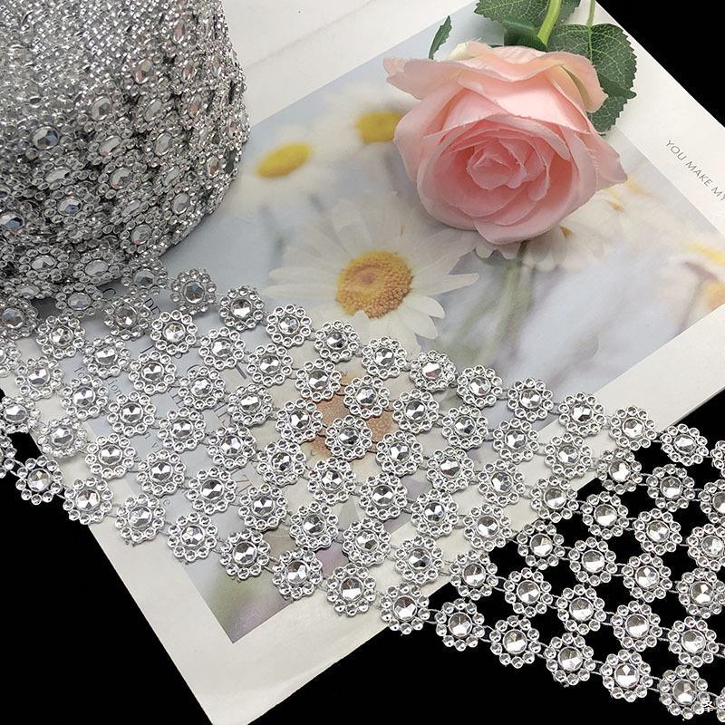 Fleur Diamond Rhinestone Ribbon Wrap Roll 4"x10 Yards Silver