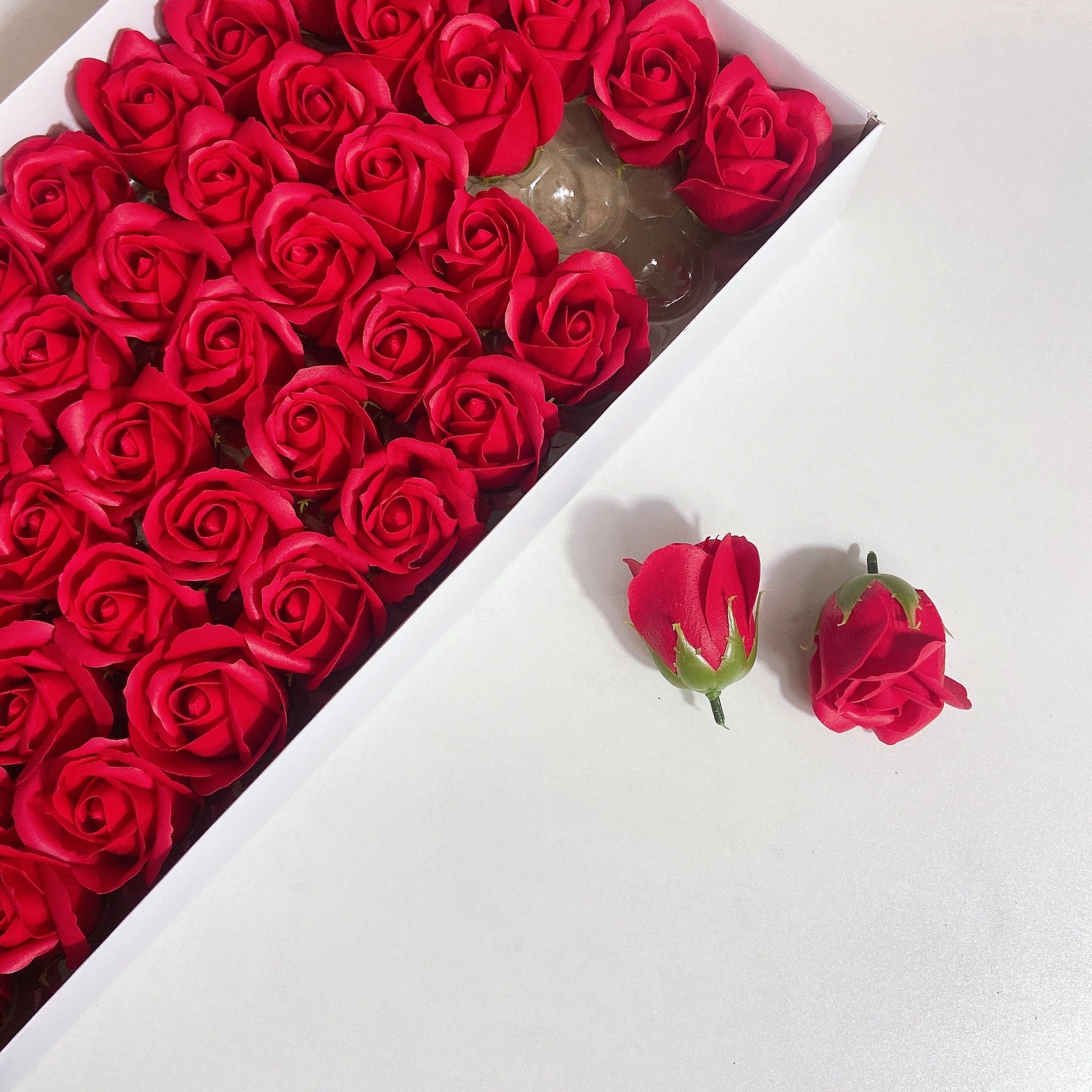 50 Pcs Three-Layer Floral Scented Soap Rose Petals Body Soap in Gift Box Black