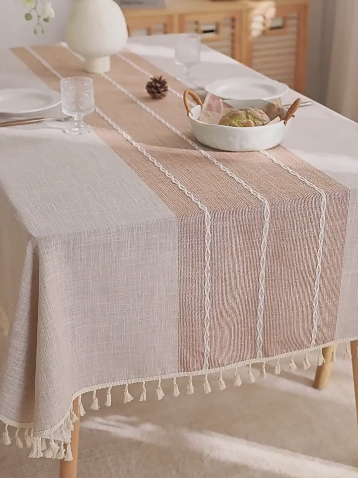 Cargar vídeo: Waterproof Cotton and Linen Tassel Tablecloth - Striped Brown